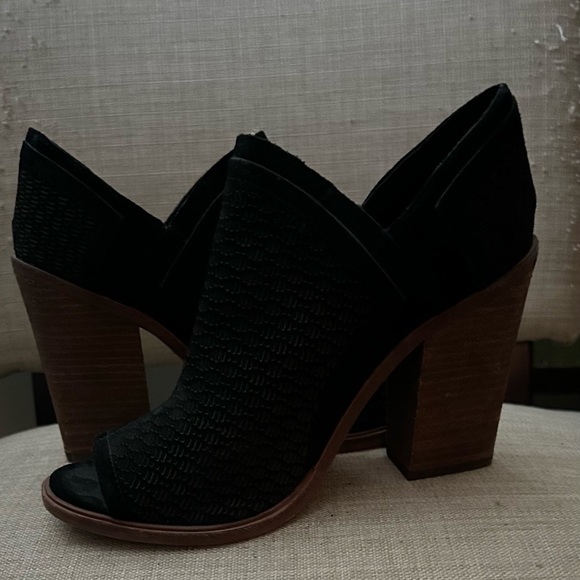 Open Toe Vince Camuto Kicetta Clearance Vince Camuto Kentra Top